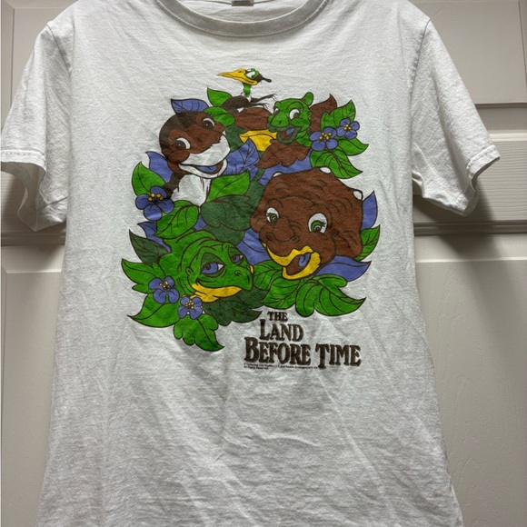 Vintage 90s The Land Before Time Universal Studios  Graphic T-Shirt dinosaur - Picture 1 of 3